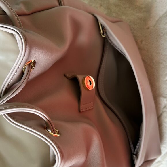 Convertible backpack with 10 pockets! (Brand new, never used) - Picture 7 of 16